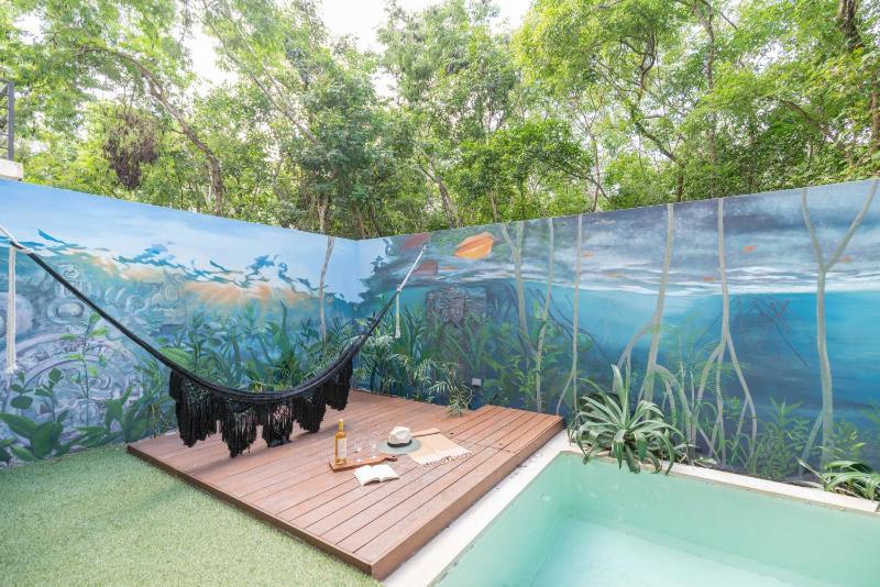 Lovely 2-Bed Apartment in Tulum with Private Pool - image 2