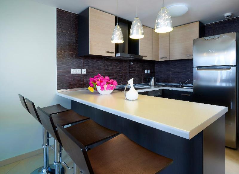 Superior One-Bedroom Suite image 3