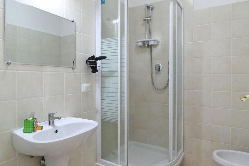 Triple Room image 3