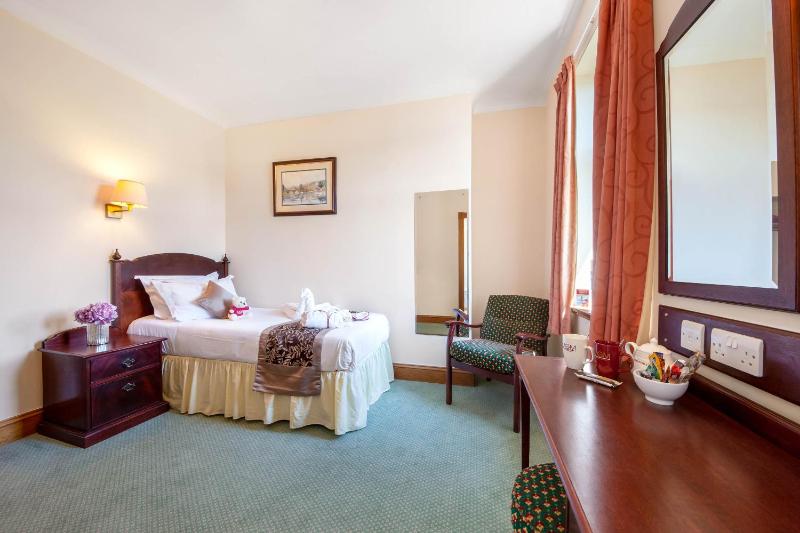 Standard Single Room image 4