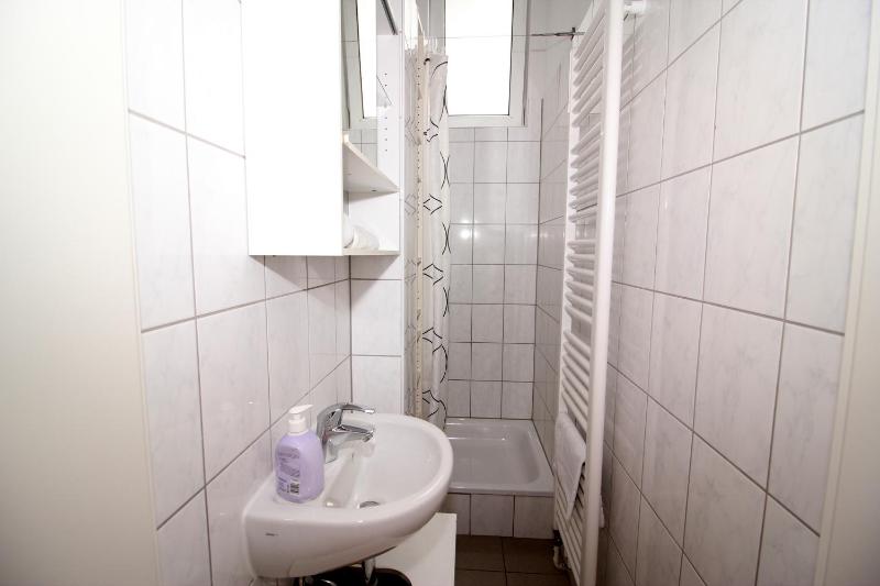 Two-Bedroom Apartment with City View image 3