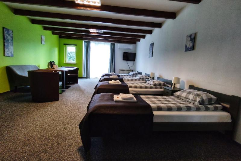 Quadruple Room image 1