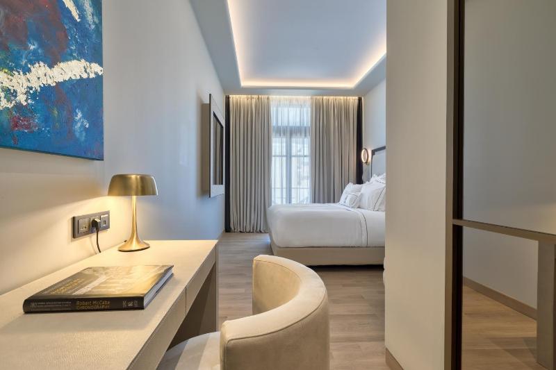 Grand Hotel Kalamata - image 35