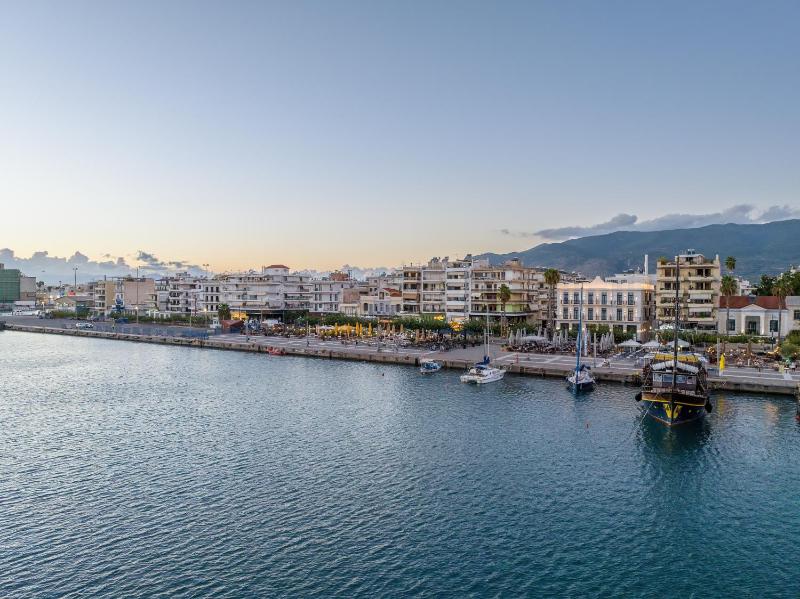 Grand Hotel Kalamata - image 44