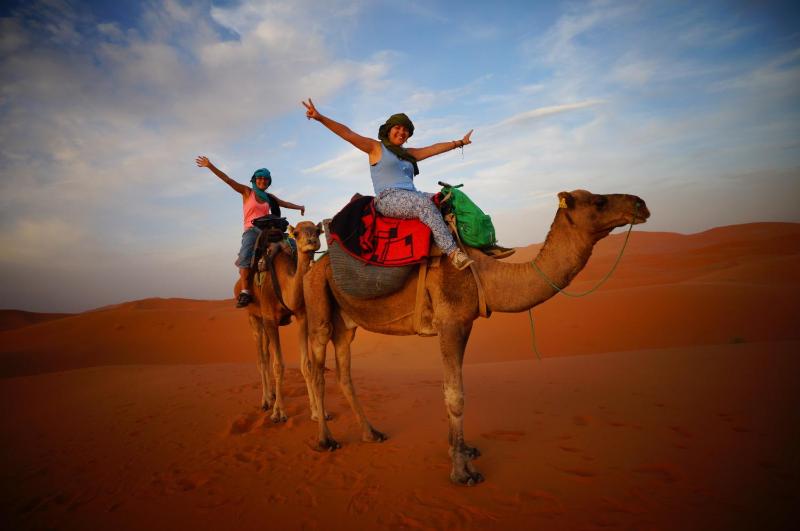 Sahara camel tours camp - image 39