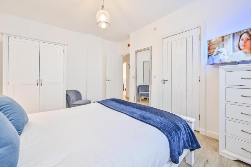 No2 Ellington Court Apartment - image 2