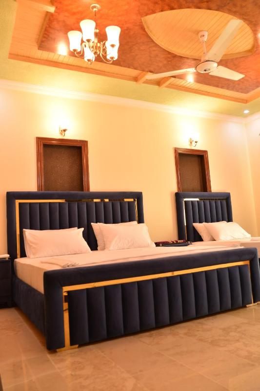 Two-Bedroom Suite image 2