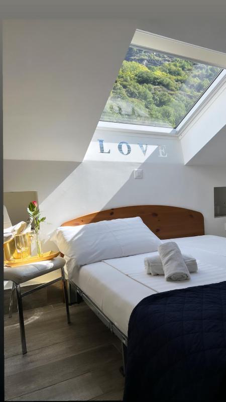 Double Room with Mountain View