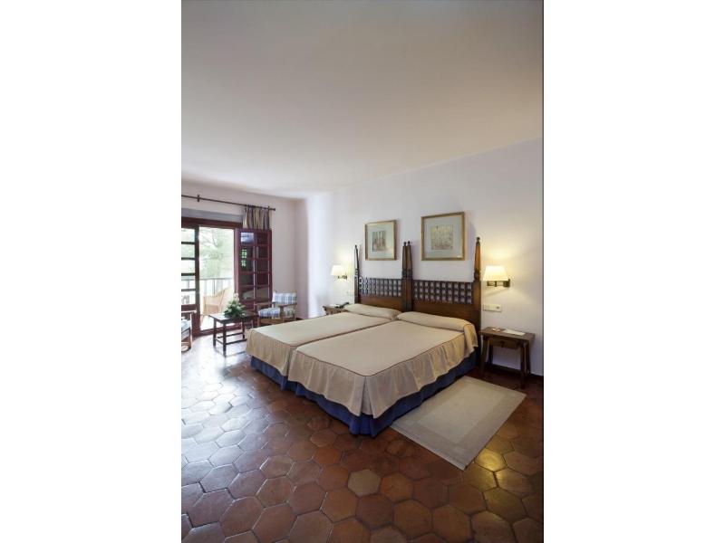 Superior Double Room image 1