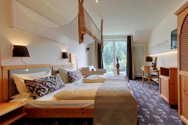 Comfort Double Room with Balcony image 4