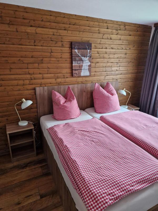 Double Room image 1