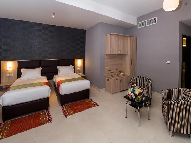 Double or Twin Room image 2