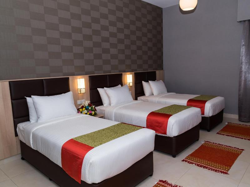 Triple Room image 4