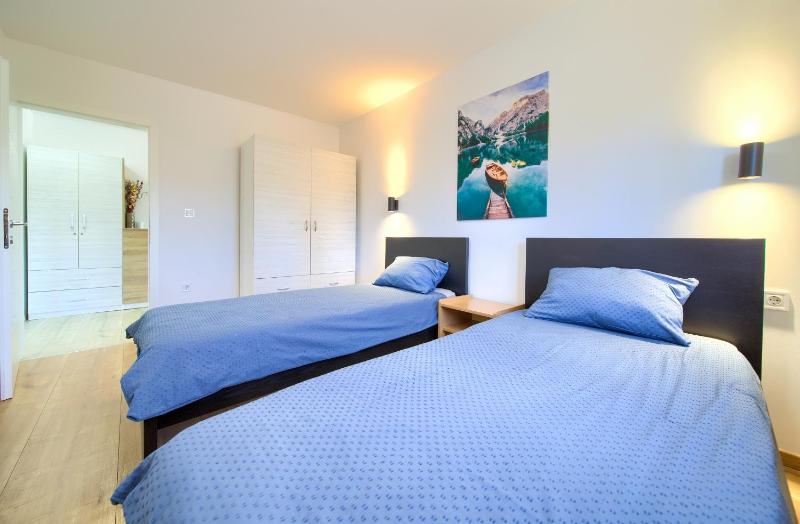 Apartments Nadica Deluxe - image 7