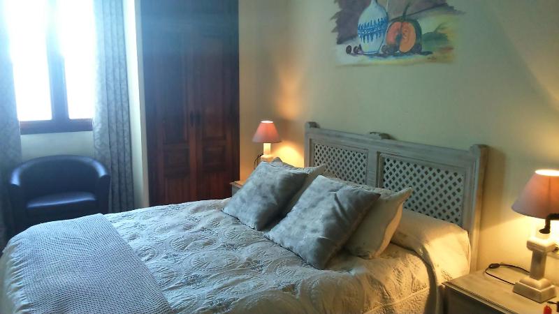 Single Room image 4