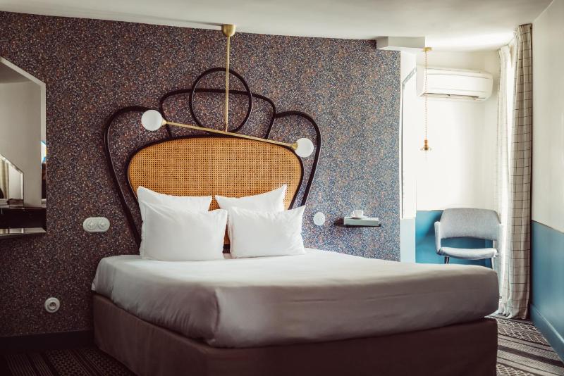 Junior Suite (2 Adults) image 1
