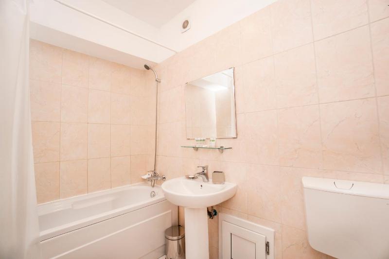 Superior Apartment image 2
