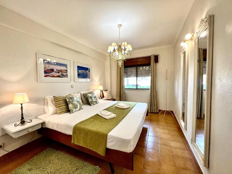 Albufeira Cosy by Homing - image 33