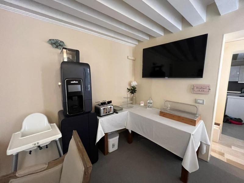 Corte del Doge di Rialto - image 6