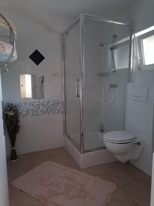 Double or Twin Room image 2