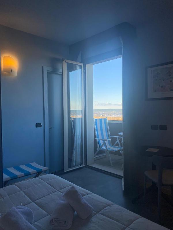 Hotel Corallo Rimini - image 5