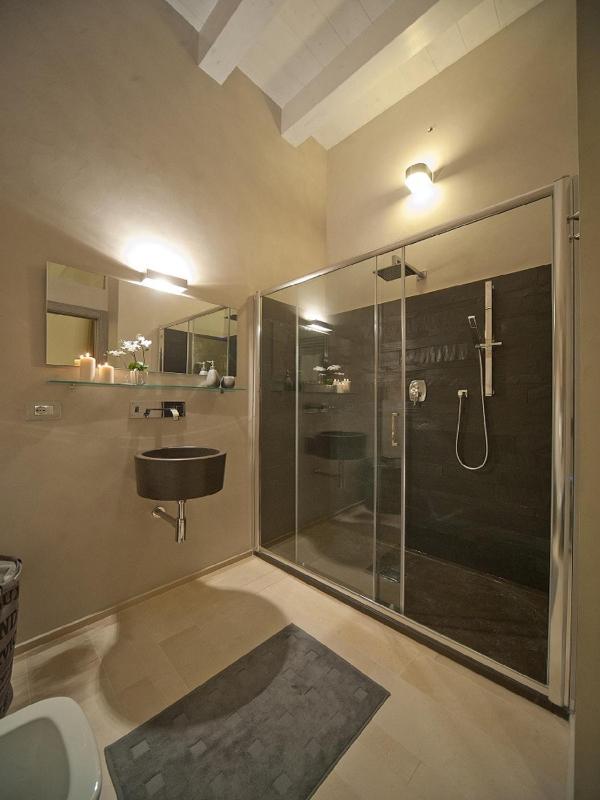 Apartment image 4