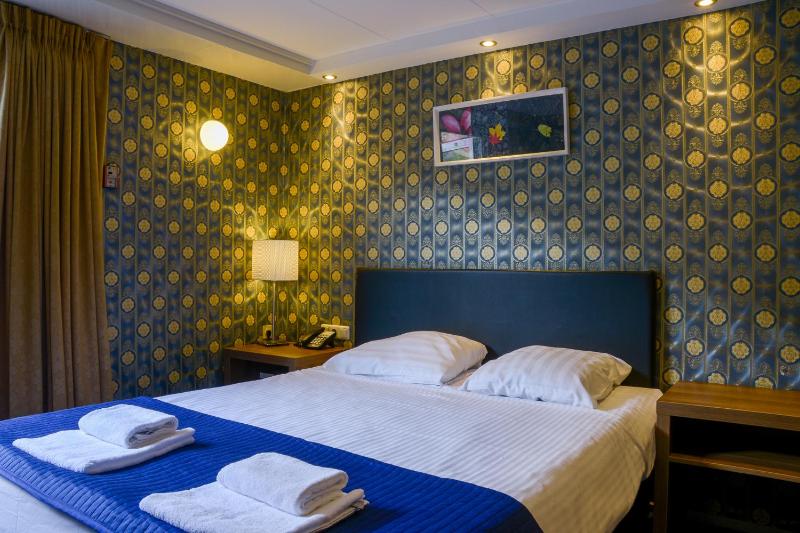 Budget Single or Double Room image 3