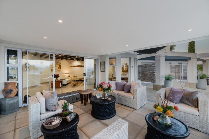 Villa Afrikana Guest Suites by Knysna Paradise Collection - image 11