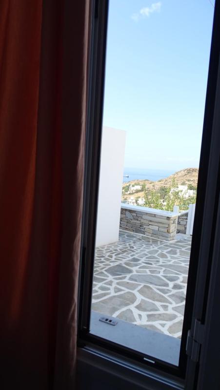 Triple Room with Terrace image 1