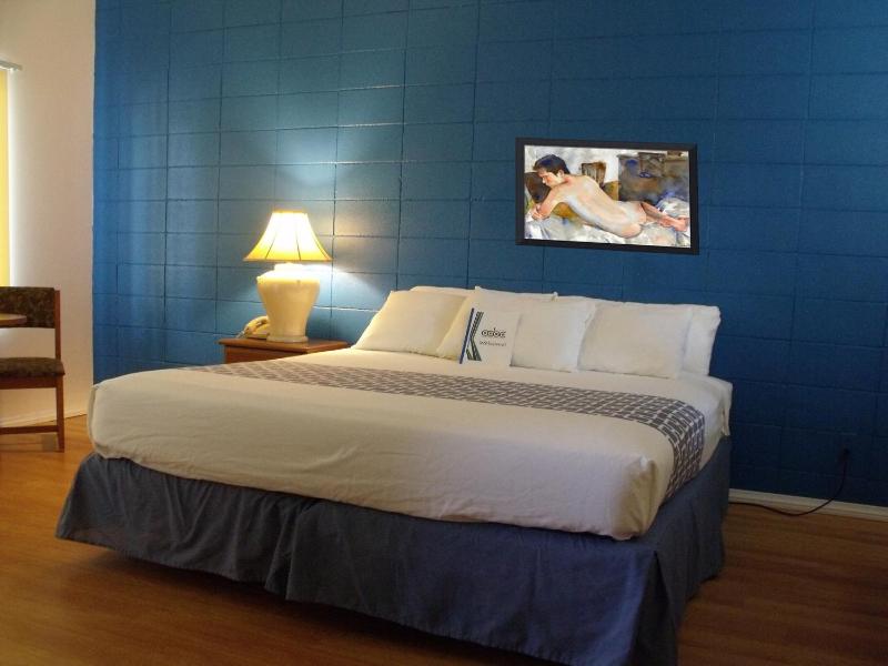 King Room image 3