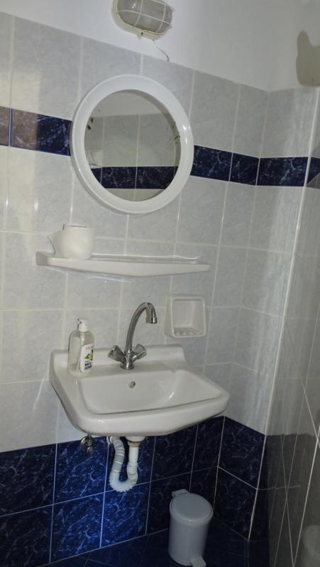 Triple Room with Terrace image 2