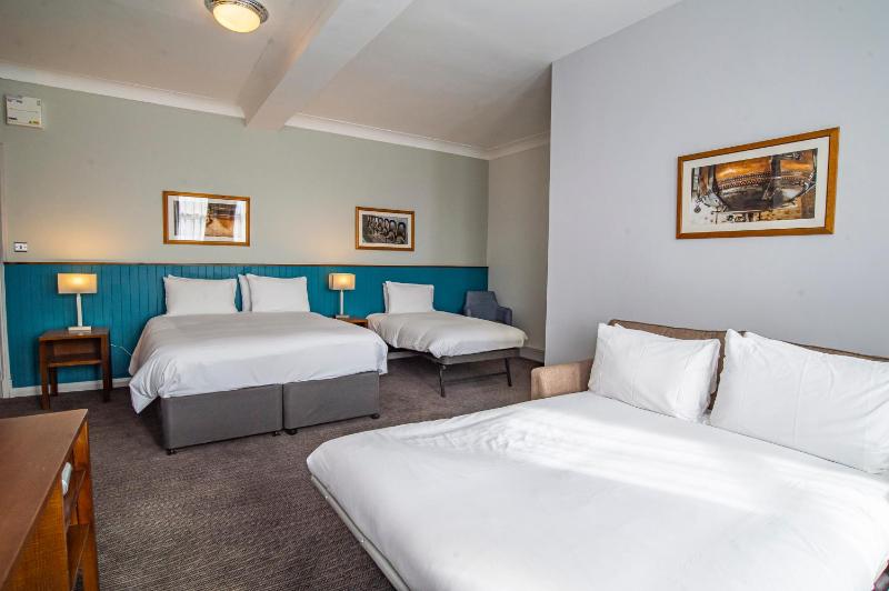 Family Double Room image 1