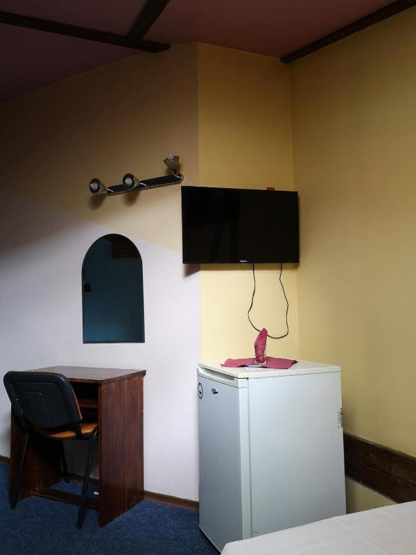 Single Room image 3