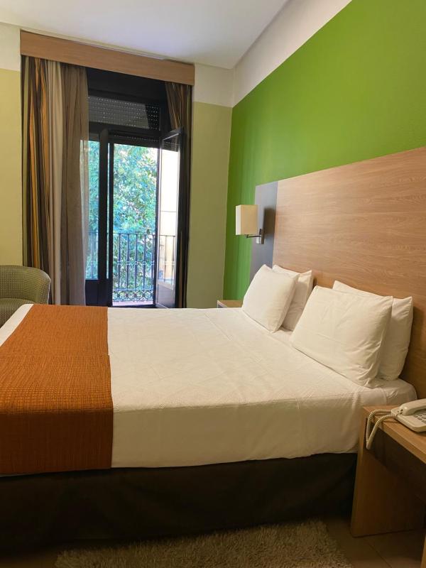 Hostal Ballesta - image 3