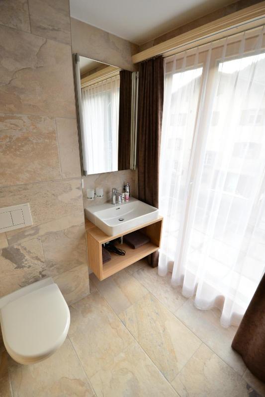 Triple Room image 3