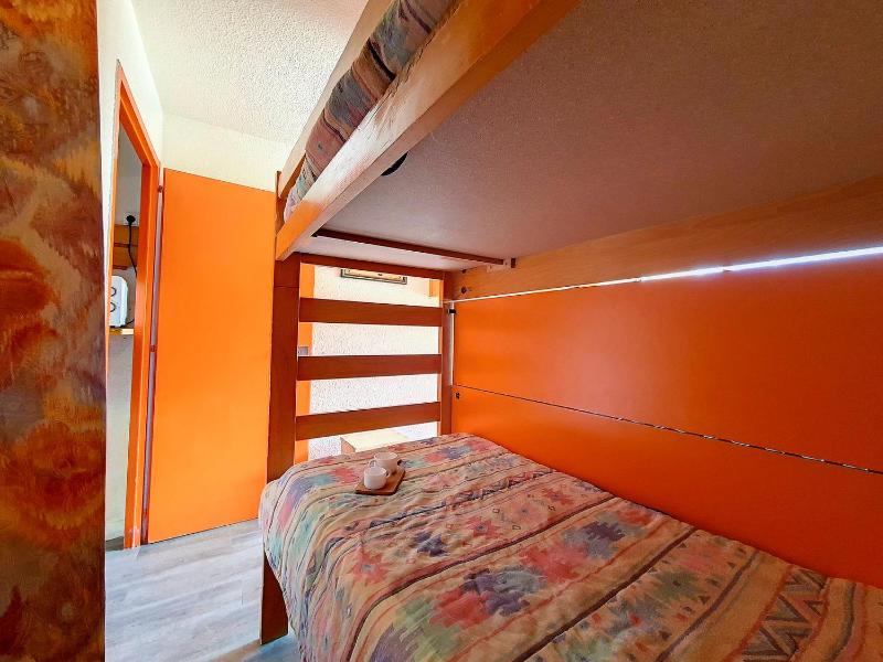 Studio lumineux avec balcon au pied des pistes animaux admis - FR-1-344-314 - image 14