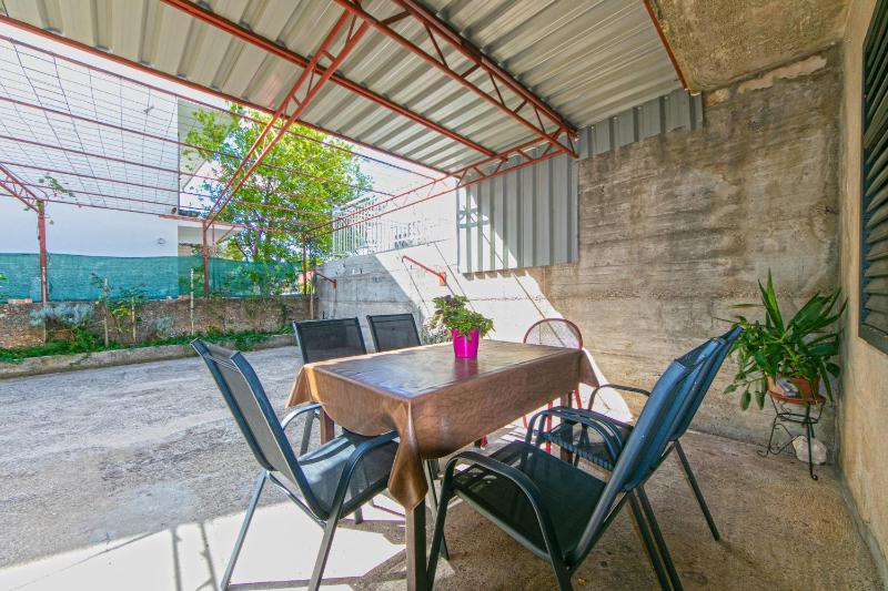 Two-Bedroom Apartment with Terrace image 4