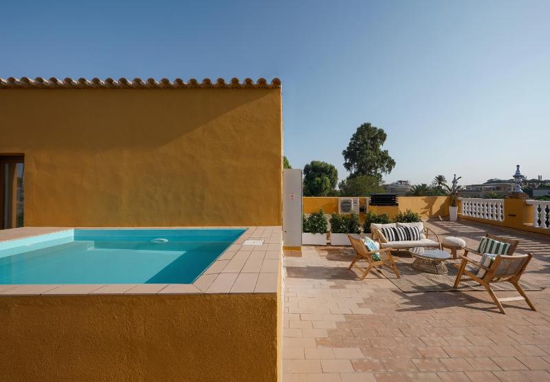 Numa Seville Prestigio - image 6
