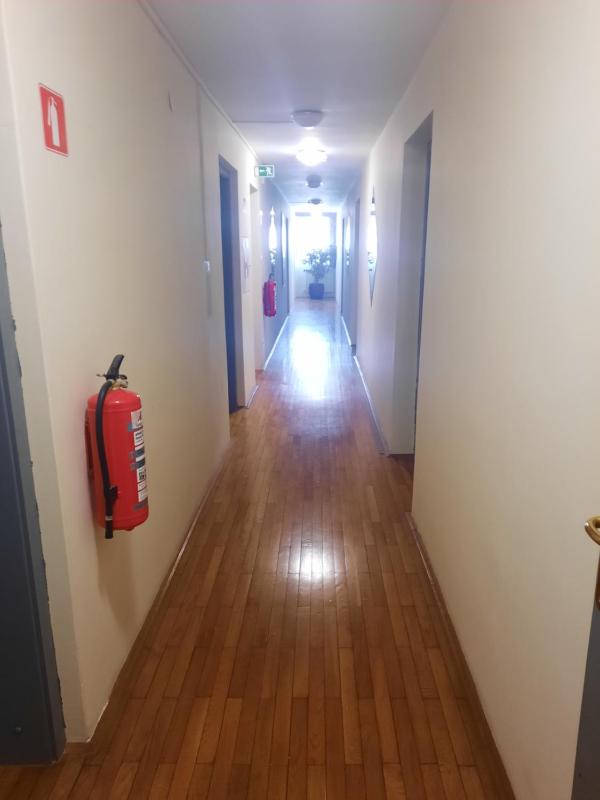 Single Room image 2