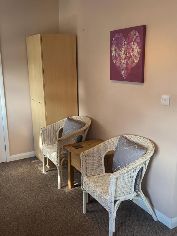 Double Room image 4