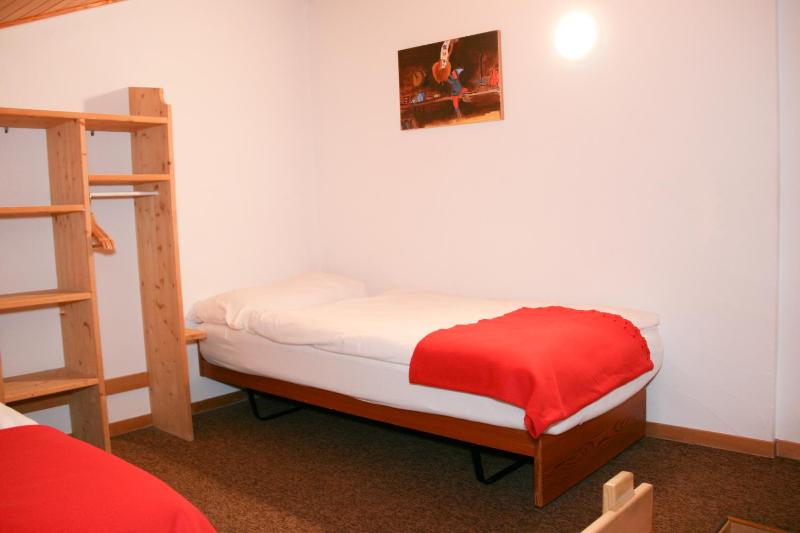 Standard Family Room image 4