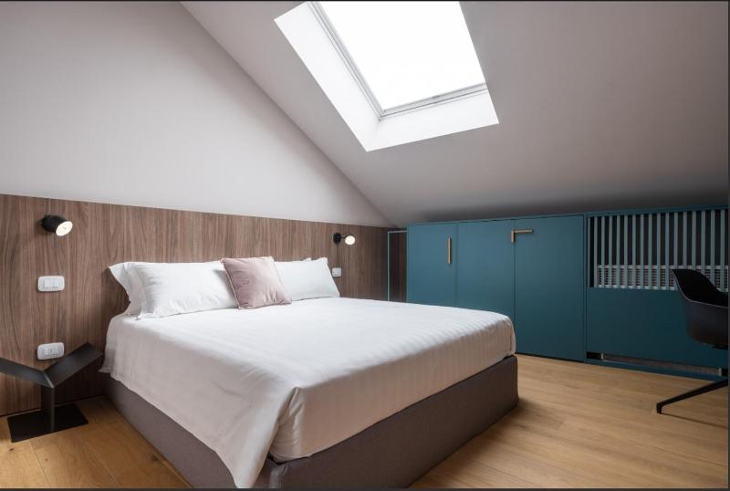 Apartment - Split Level - Corso di Porta Romana 101 image 4