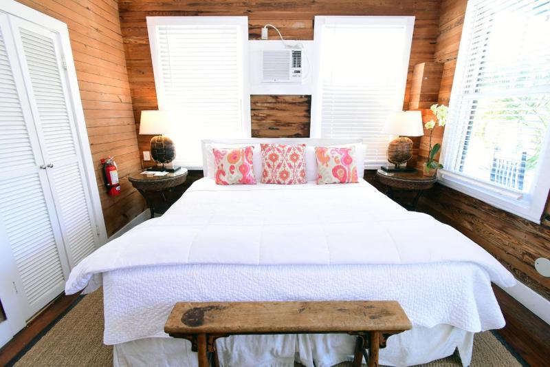 King Room image 2