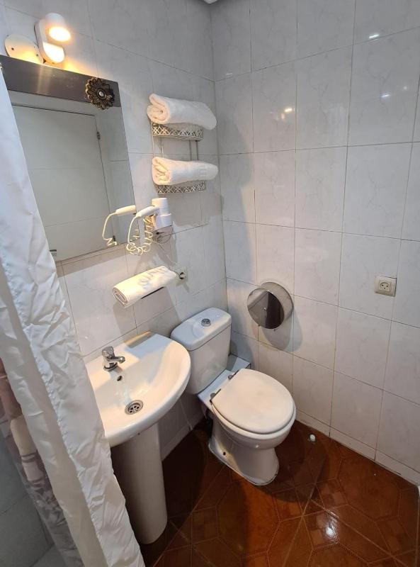 Triple Room image 1