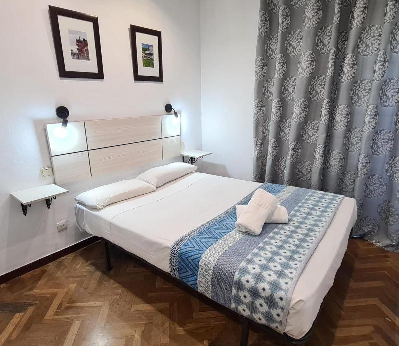 Hostal Santa Barbara - image 3