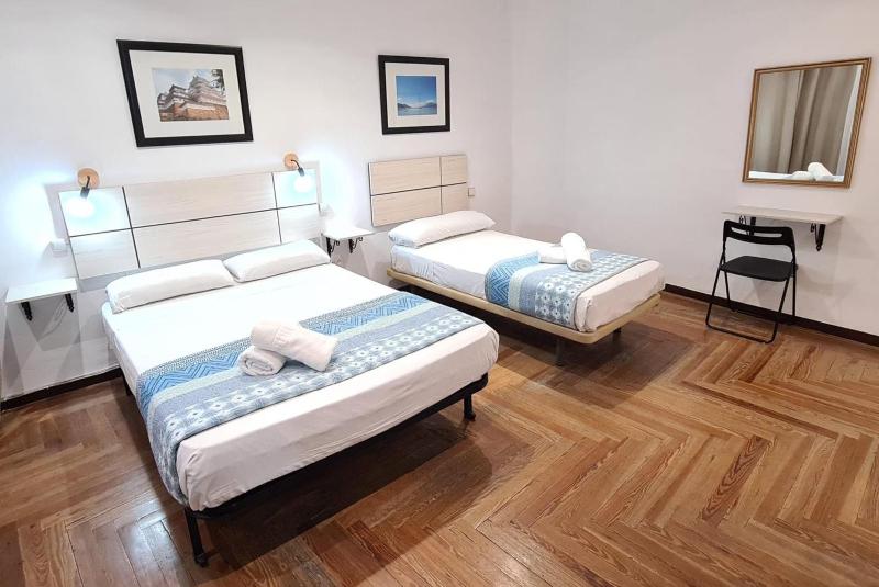 Hostal Santa Barbara - image 11