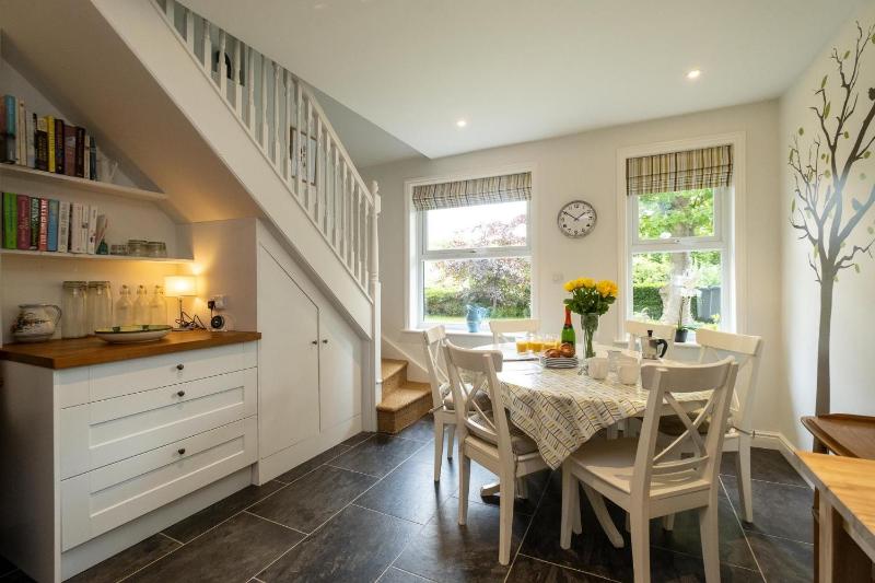 Pinewood - Aldeburgh Coastal Cottages - image 12