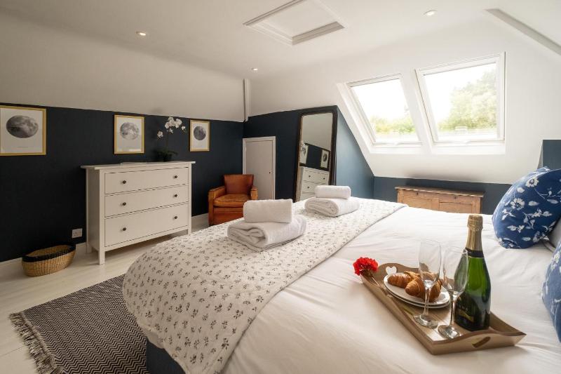 Pinewood - Aldeburgh Coastal Cottages - image 5