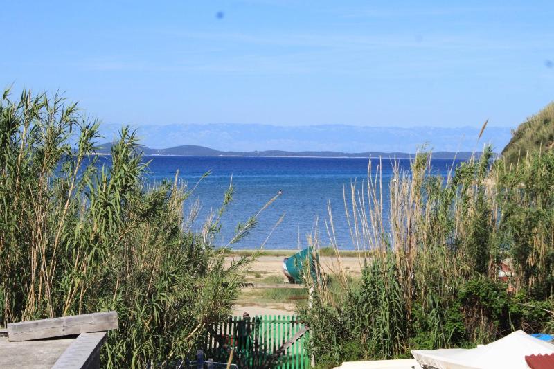 One-Bedroom Apartment with Terrace and Sea View image 2