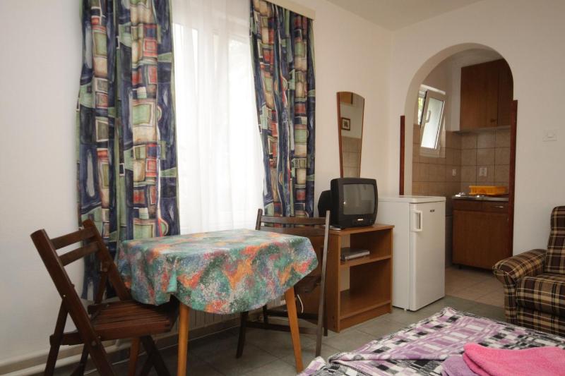 Apartments and rooms by the sea Mali Losinj (Losinj) - 7953 - image 12